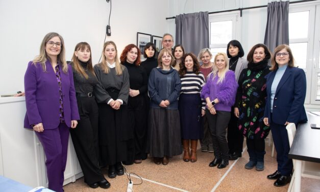 Integration in Practice: Legal Framework, European Practices and Community Voices